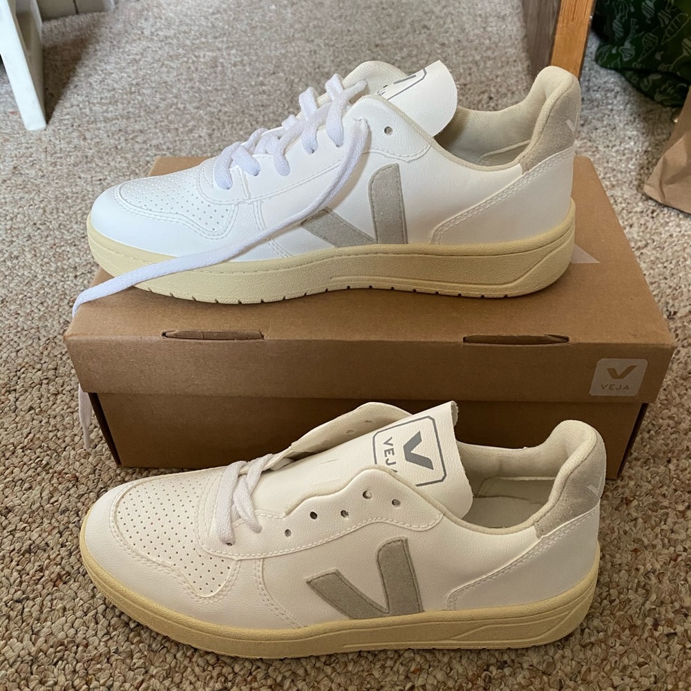 VEJA sneakers